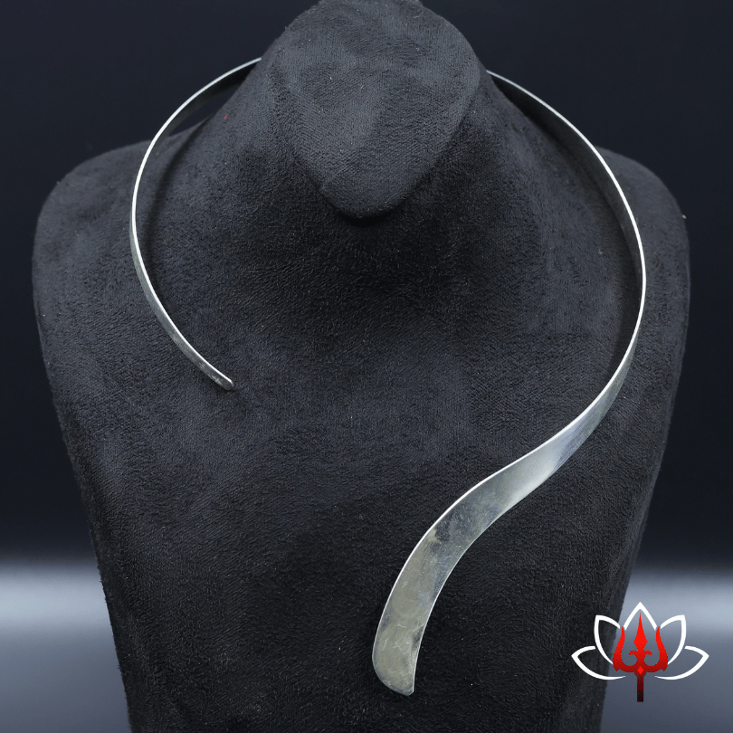 Elegant Asymmetrical Sterling Silver Necklace