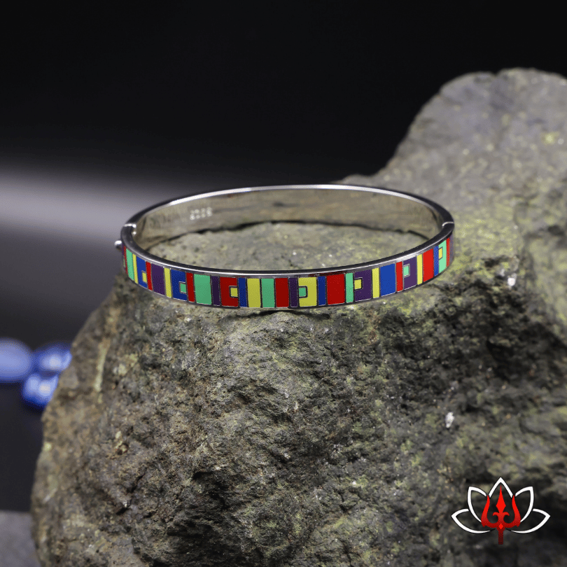 silver enamel painted bracelet/kada