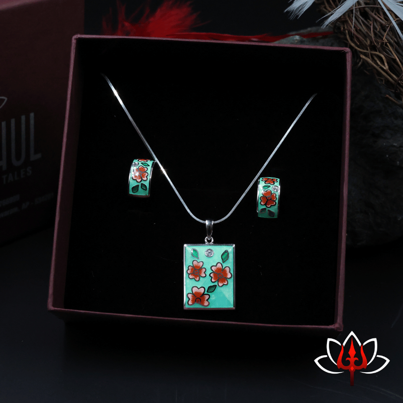 Exquisite Enamel-Painted Pendant Set with Earrings