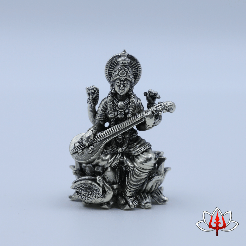 Pure Silver Goddess Saraswati Idol – The Divine Symbol of Wisdom & Arts