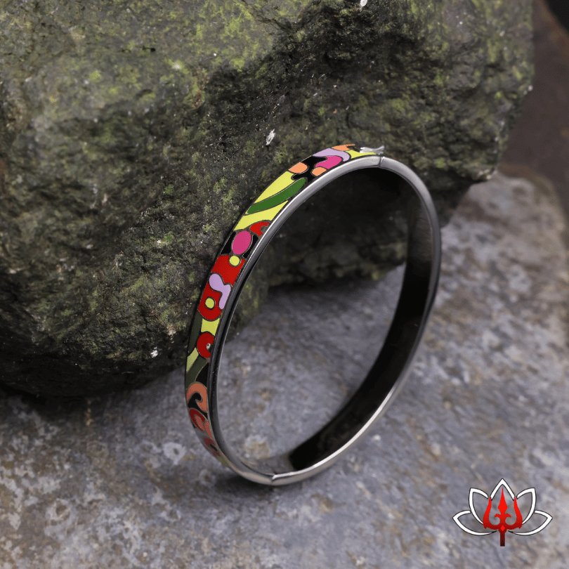 silver enamel painted bracelet/kada