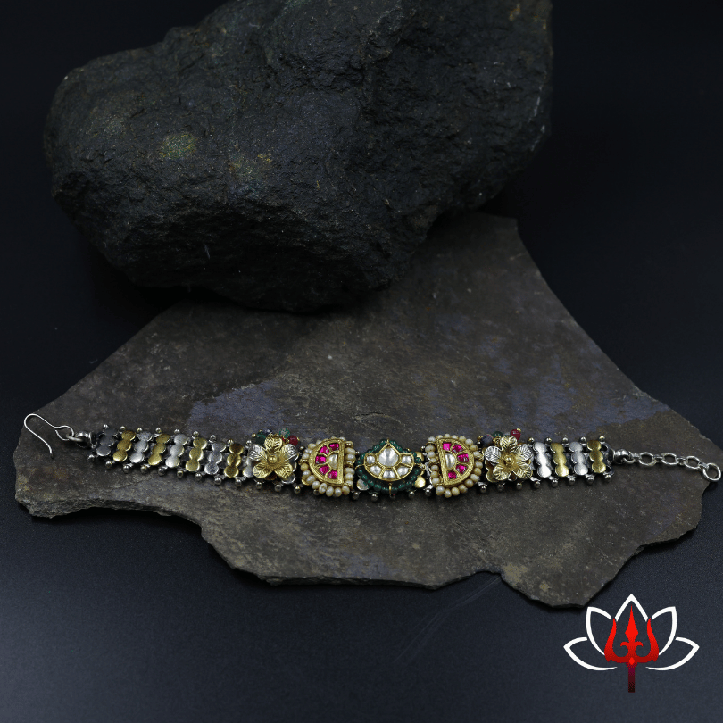 Royal Antique fusion Silver bracelet with Vibrant Gemstones