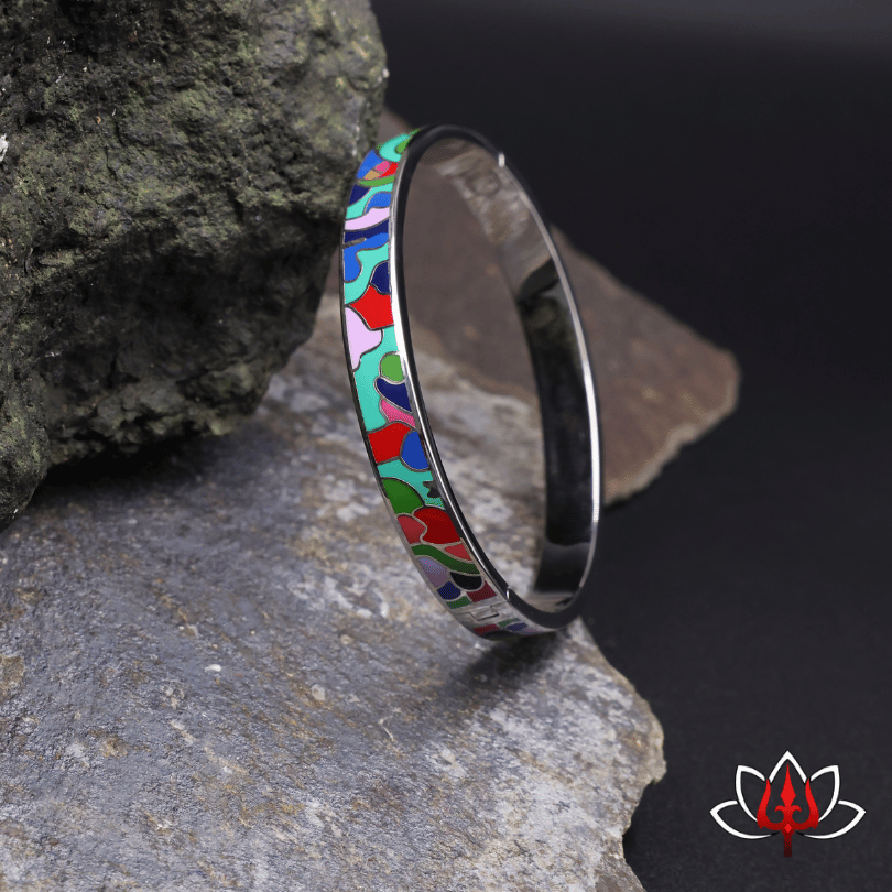 silver enamel painted bracelet/kada