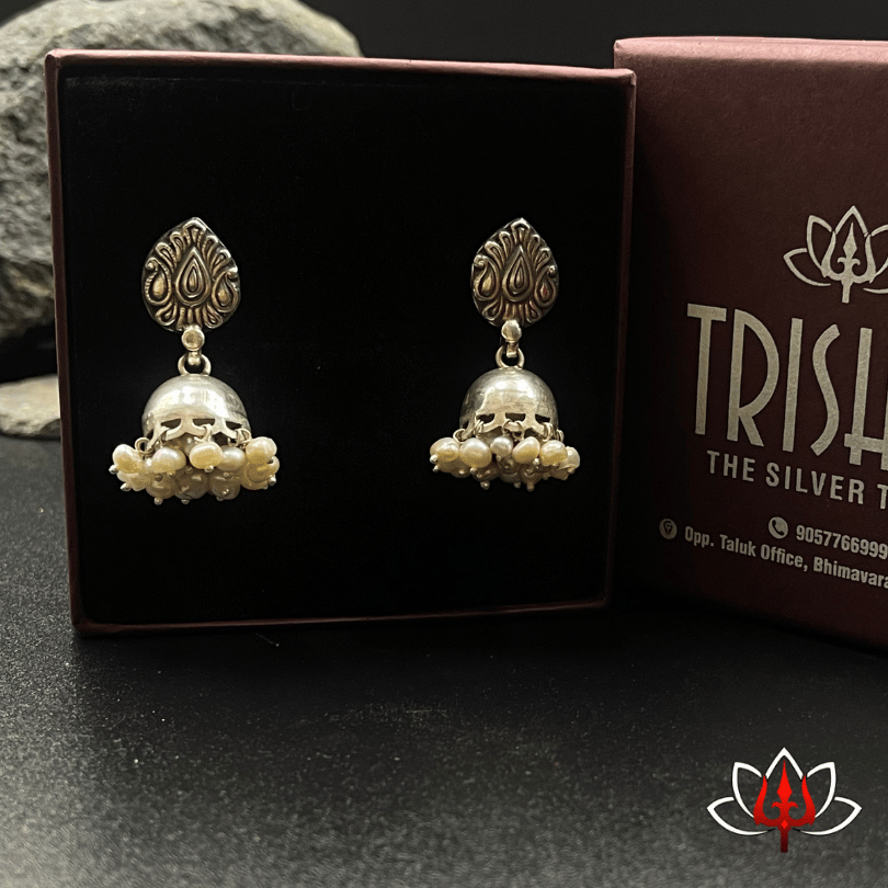 Graceful Silver Jhumka Earrings