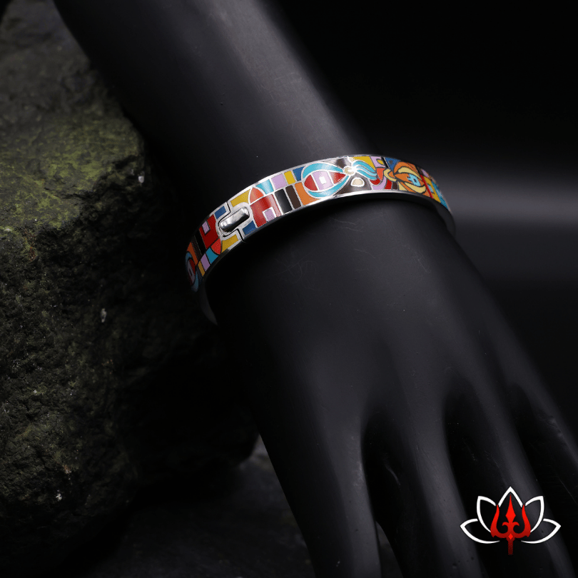 silver enamel painted bracelet/kada